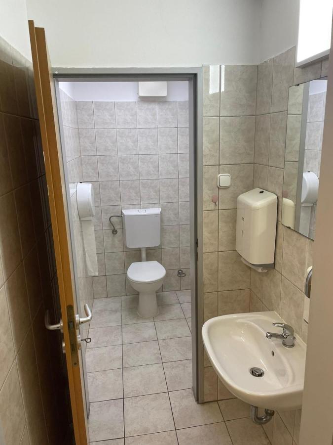 Viola Hostel Budapeşte Dış mekan fotoğraf