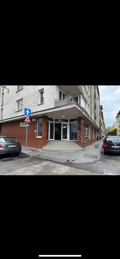 Viola Hostel Budapeşte Dış mekan fotoğraf